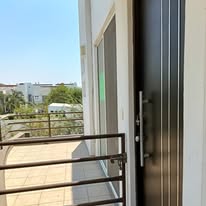 Acceso al departamento